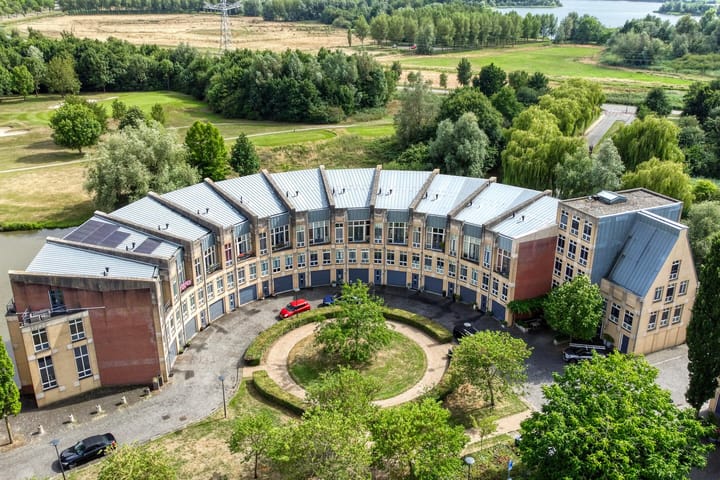 Photo 2 of Zwaenenstede 6
