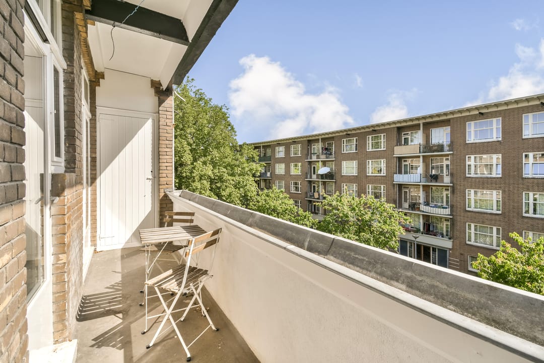 Photo 11 of Elegaststraat 20-2