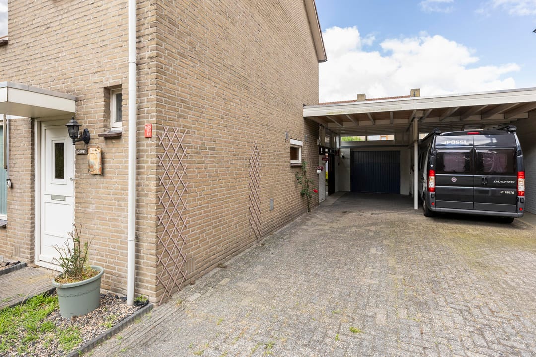 Photo 31 of Sterrenlaan 14