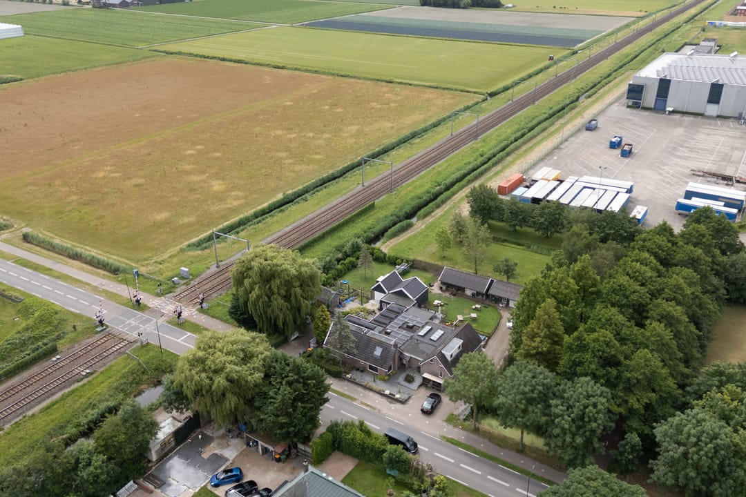 Photo 8 of Hasselaarsweg 11