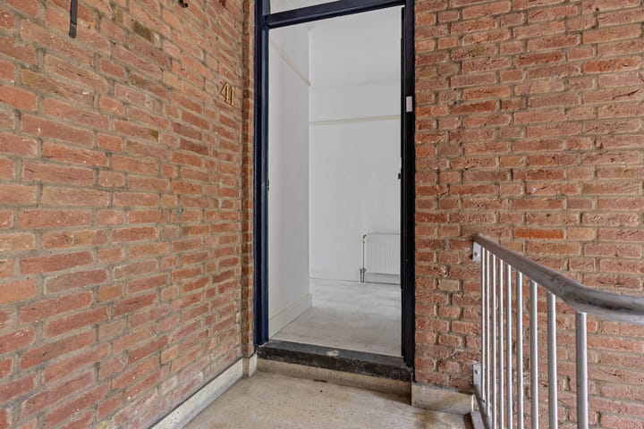 Foto 4 van Woudenbergstraat 41