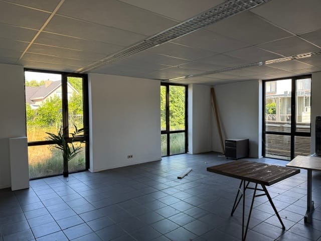 View photo 4 of Rijksweg 33