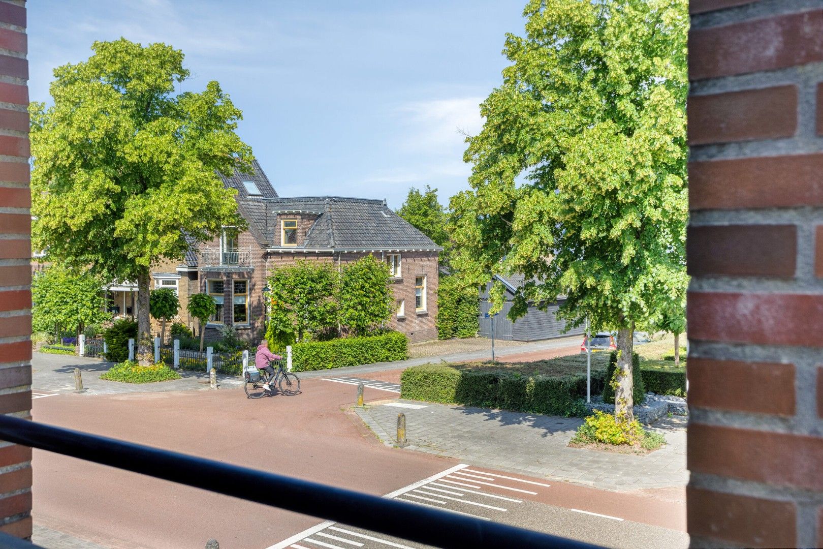 Photo 18 of Burgemeester van Engelenweg 67-10