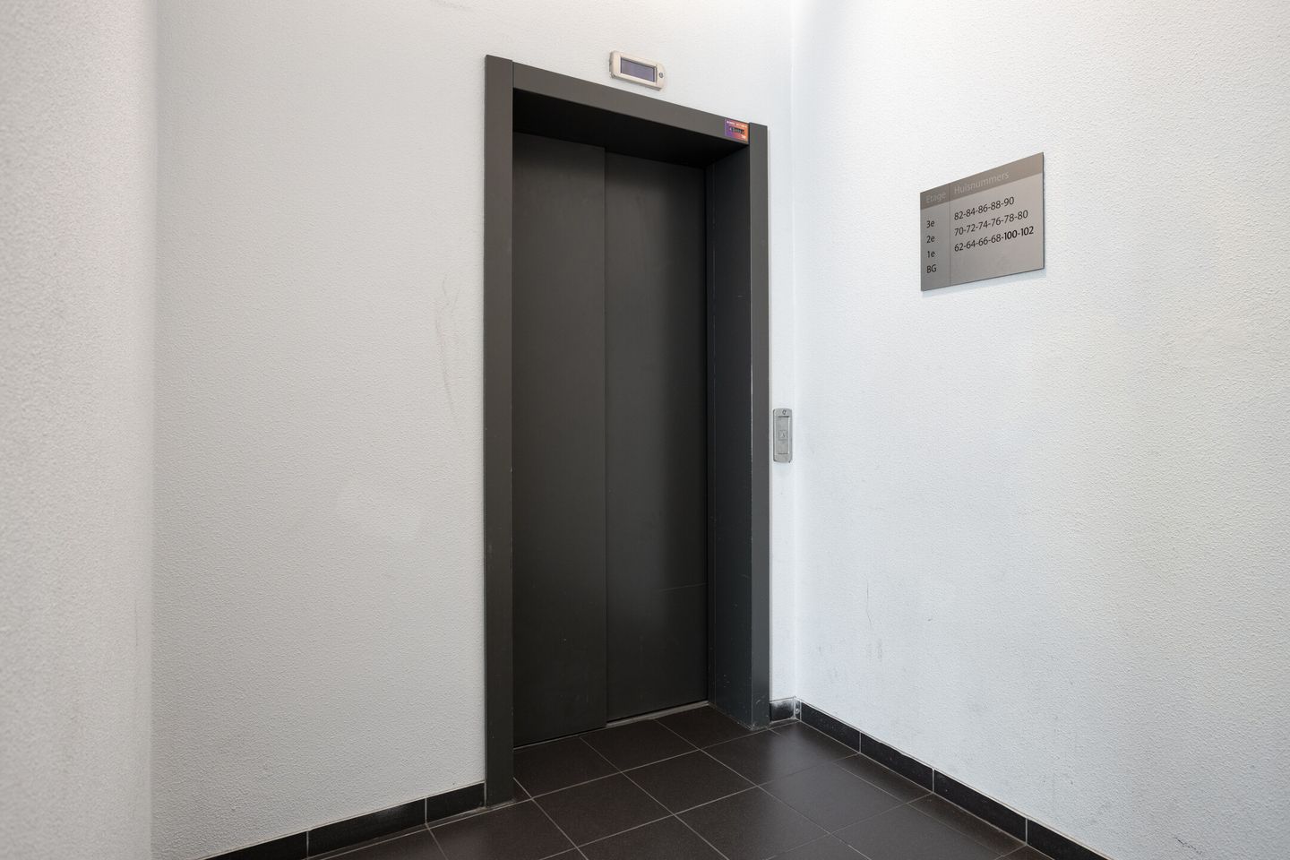 Foto 4 van Nieuwe Emmasingel 84