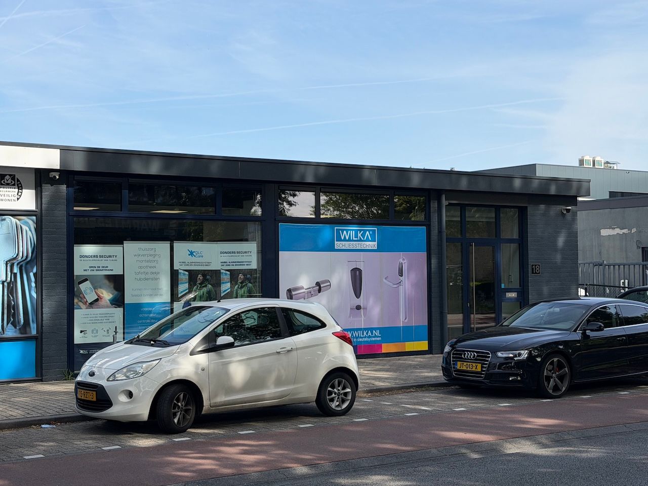 Bekijk foto 3 van Jules Verneweg 18