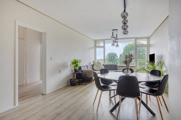 Appartement te koop: Oostervenne 395, Purmerend