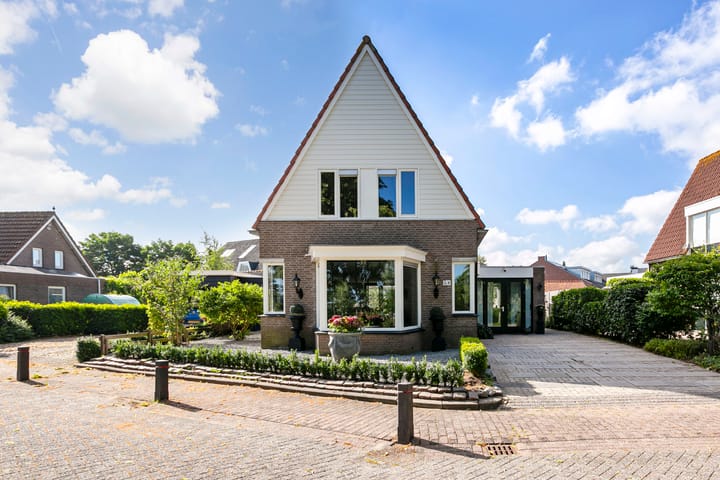 Foto 2 van Rijnweide 24