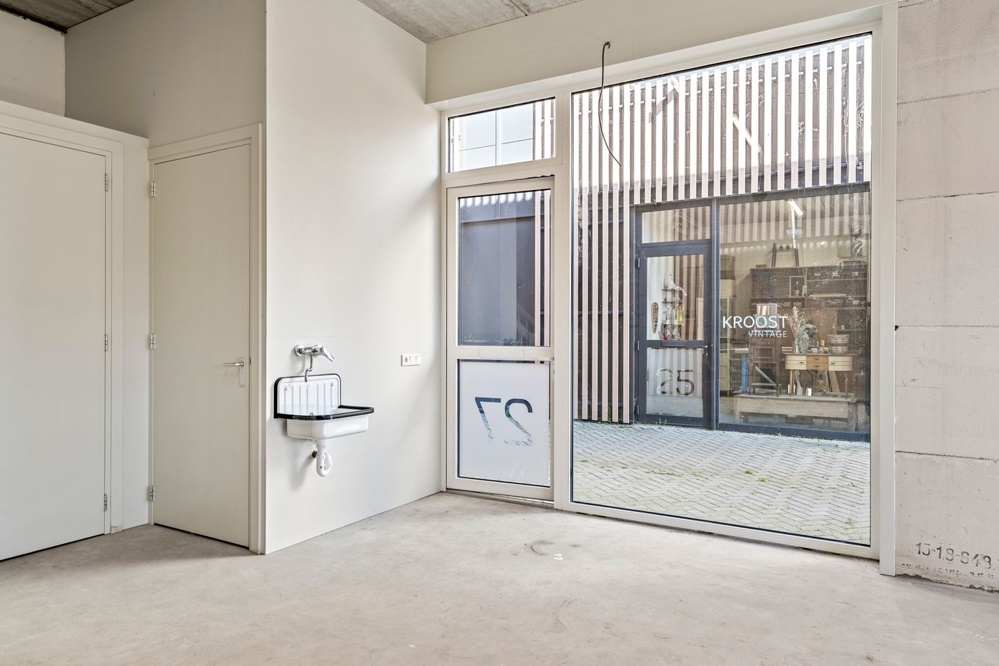 Bekijk foto 4 van Anna van Hoëvellstraat 27
