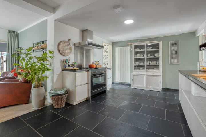 Vrijstaande woning te koop: 't Haagje 8, Eerbeek