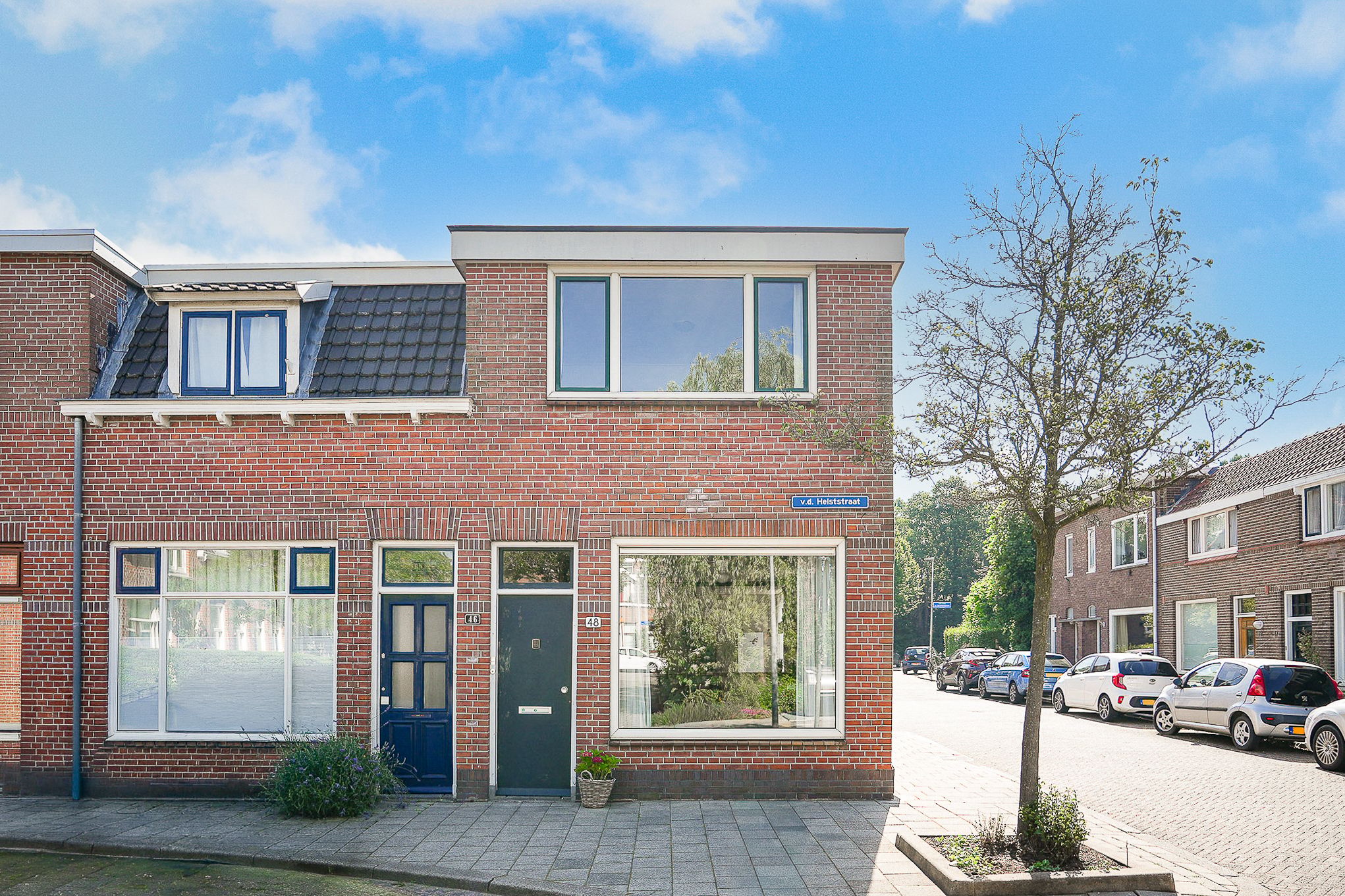 Van der Helststraat 48 