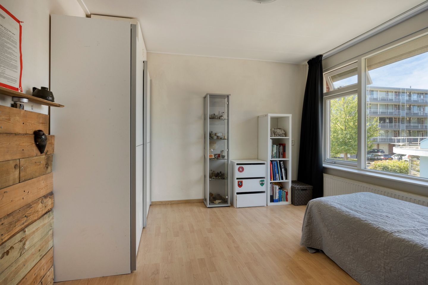 Photo 20 of Leliestraat 3