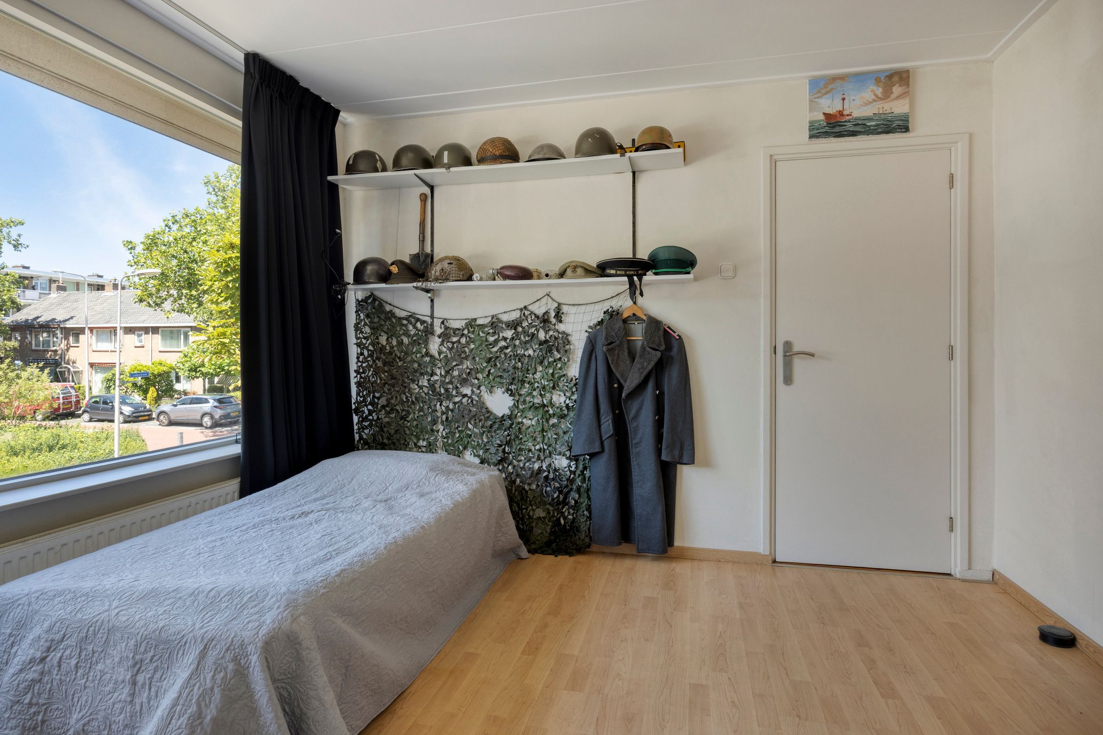 Photo 21 of Leliestraat 3