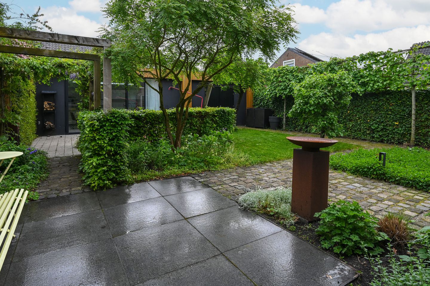 Photo 40 of Voorstraat 6