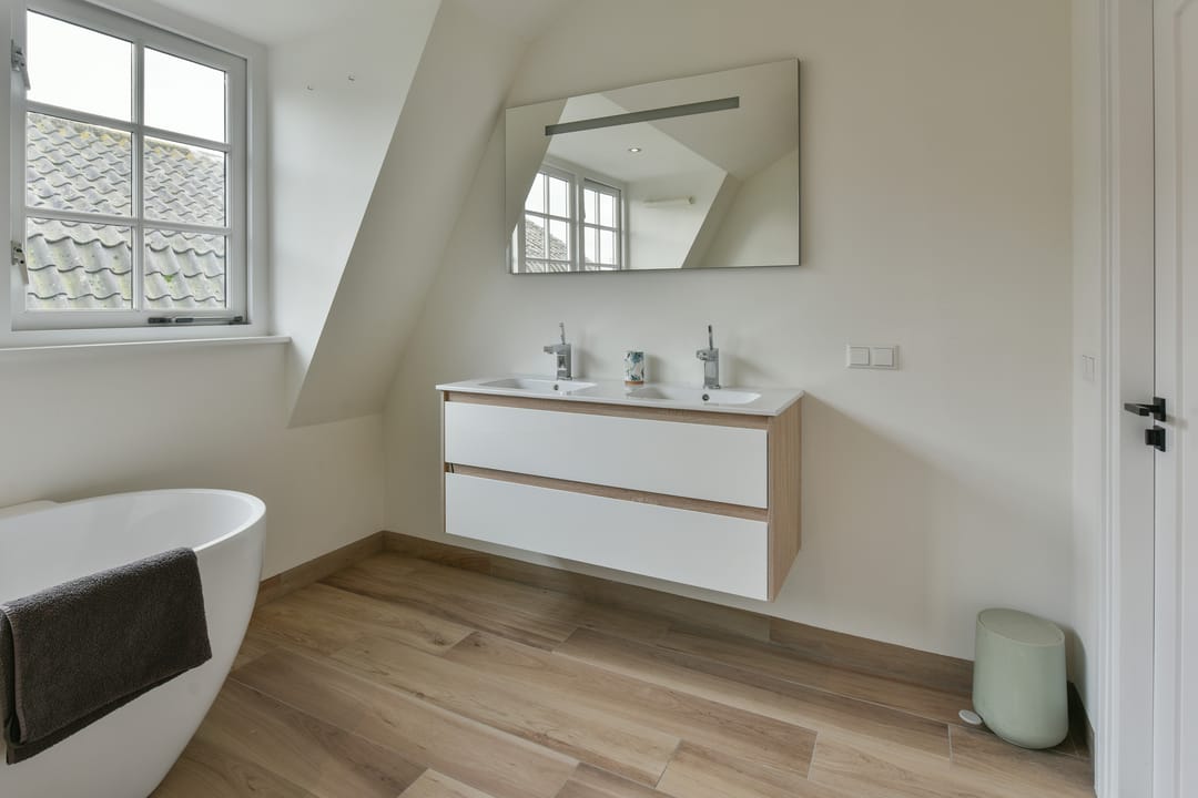 Photo 32 of Voorstraat 6
