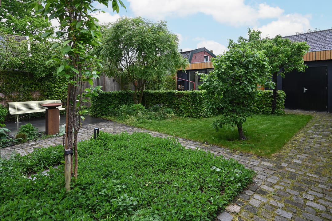 Photo 37 of Voorstraat 6