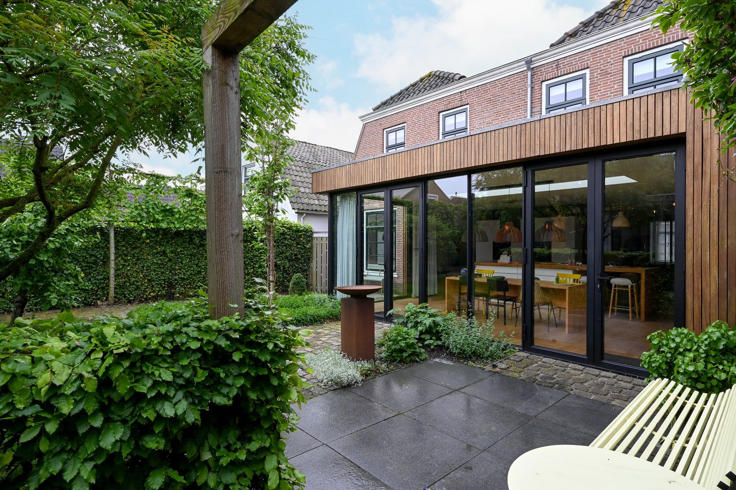 Photo 34 of Voorstraat 6