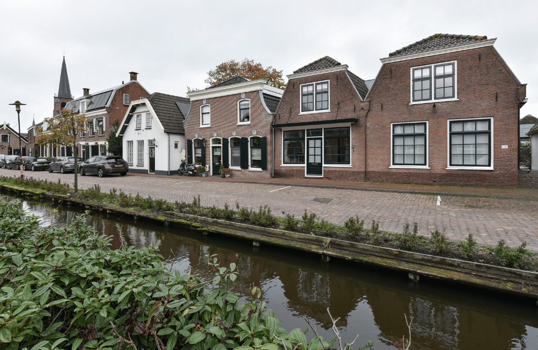 Photo 51 of Voorstraat 6
