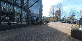 View 360° photos