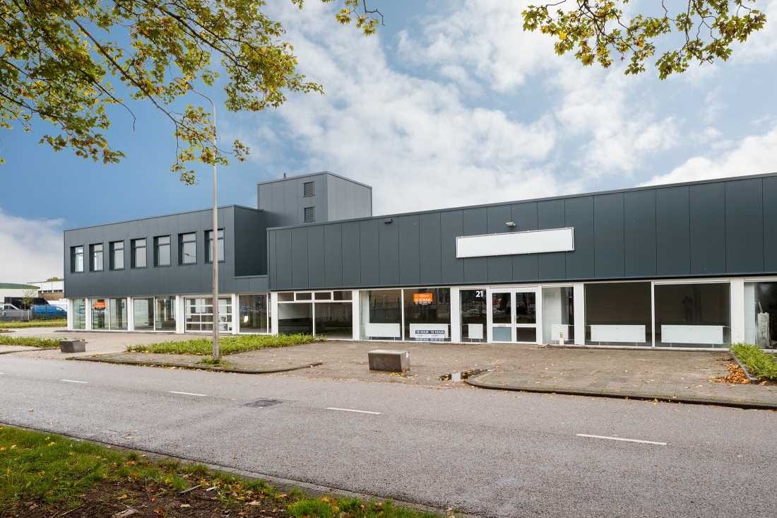 Bekijk foto 3 van Industrieweg 21