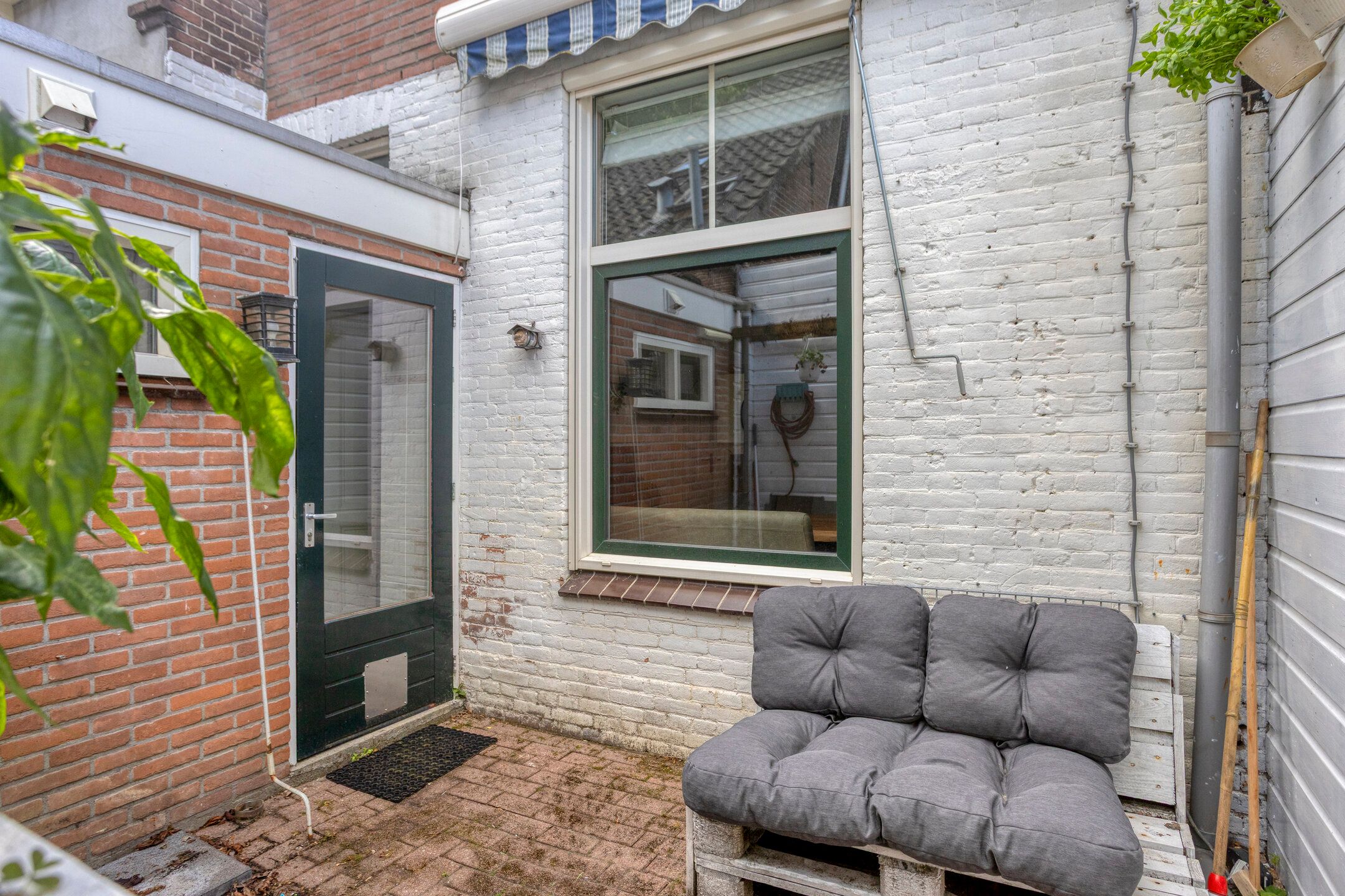 Photo 39 of Valkstraat 25