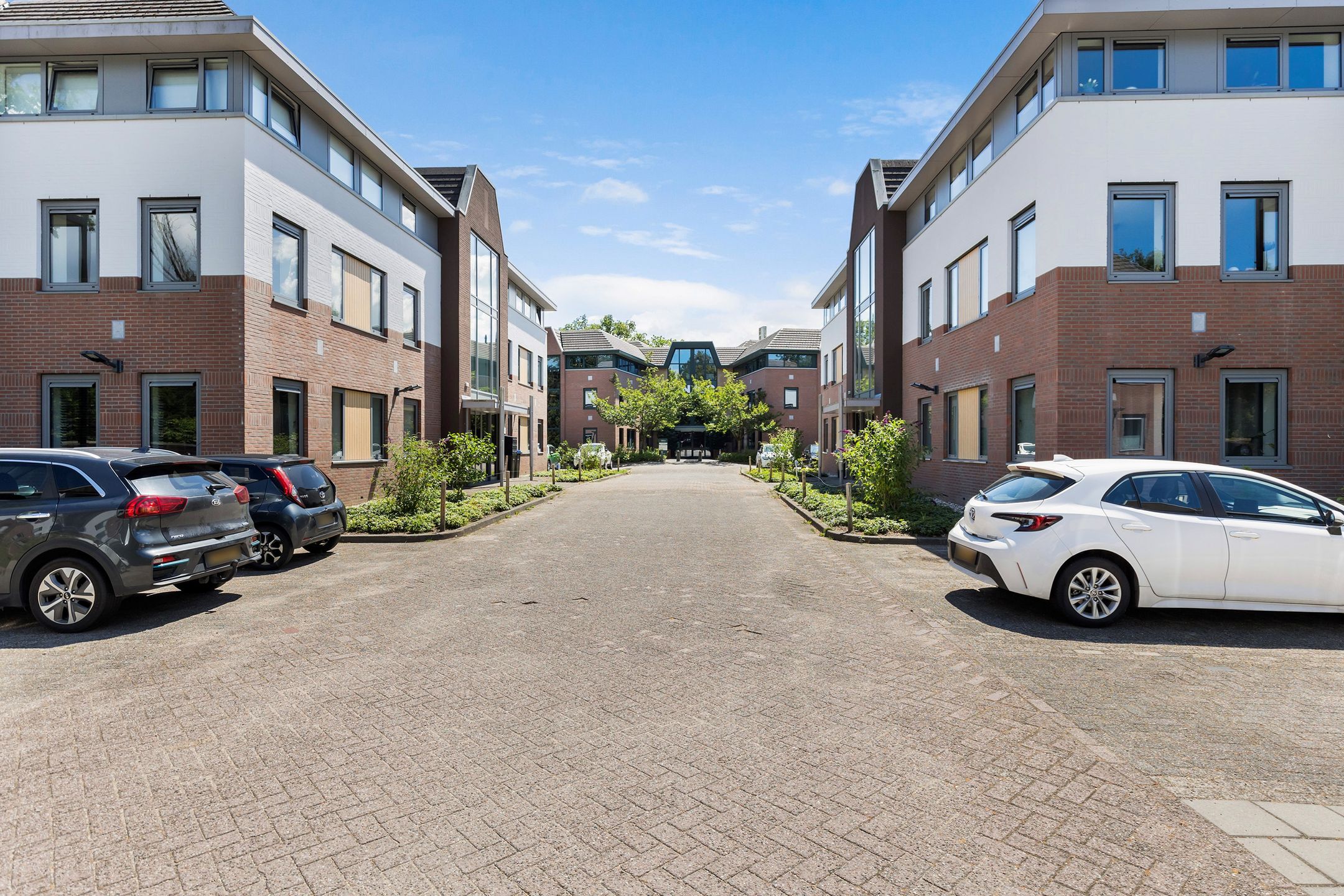 Photo 3 of Amersfoortsestraat 124-A02