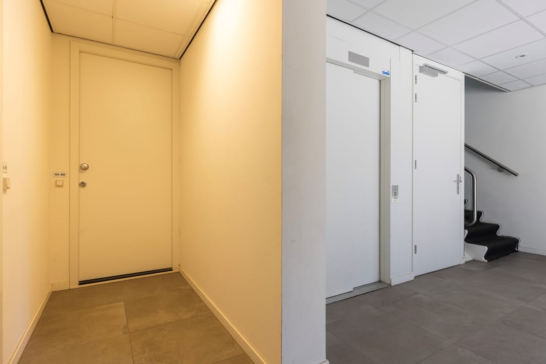 Photo 8 of Amersfoortsestraat 124-A02