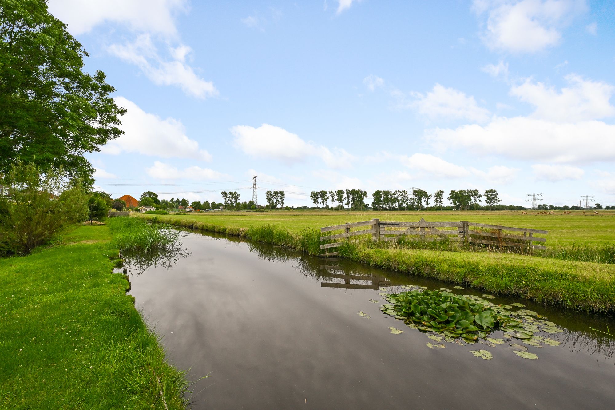 Photo 9 of Dorpsstraat 250