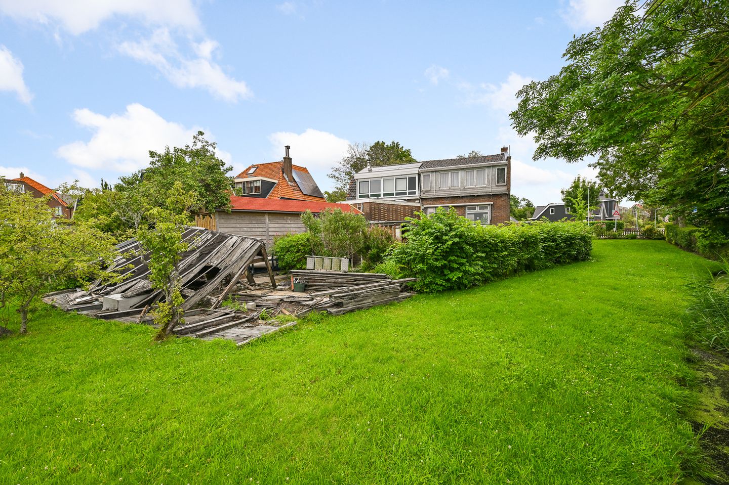 Photo 10 of Dorpsstraat 250