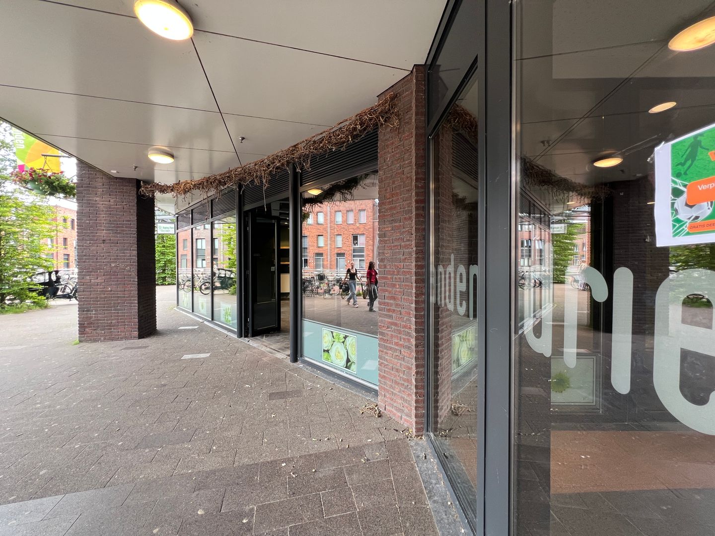 Bekijk foto 3 van Triasplein 87