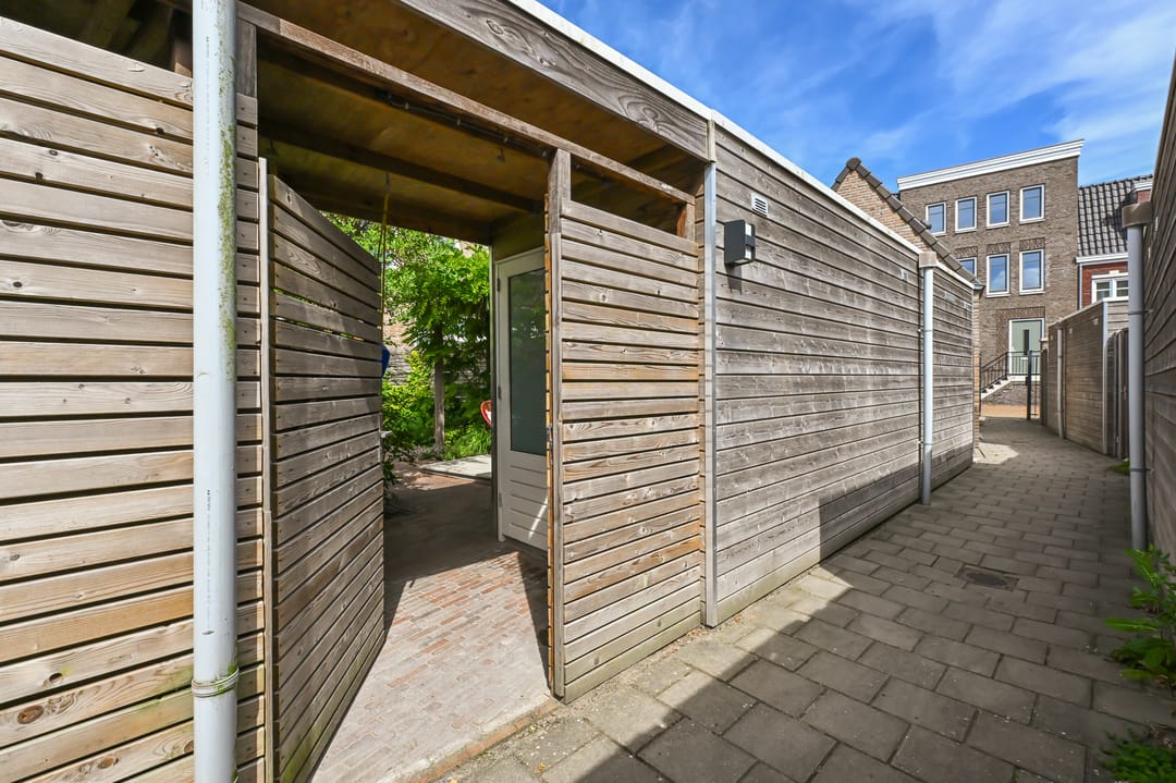 Photo 38 of Willem Dreesstraat 23