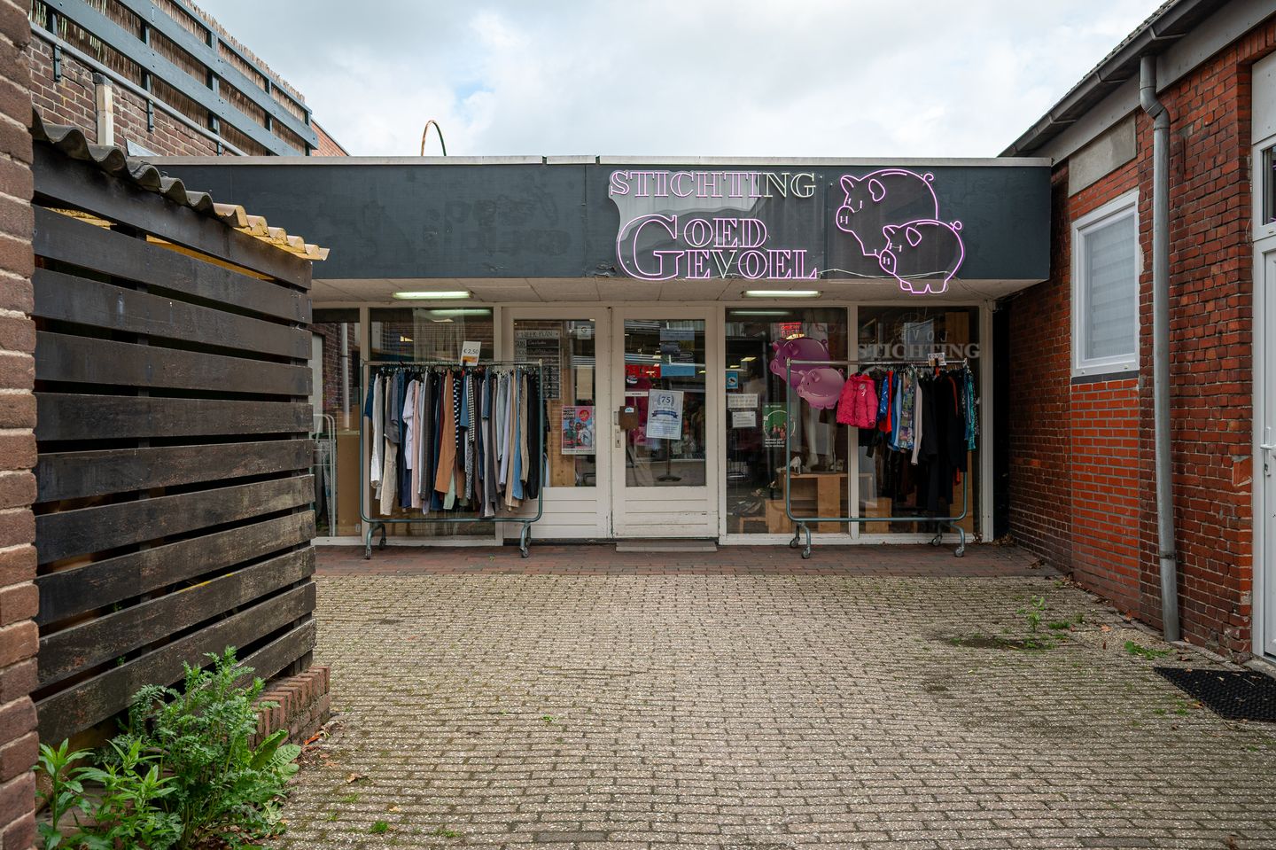 View photo 1 of Brinkstraat 21-A