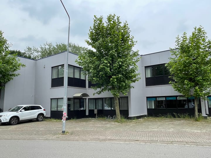 Weidehek 8-C, Breda