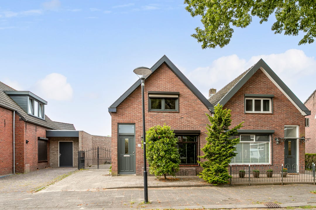 Photo 8 of Kloosterstraat 30
