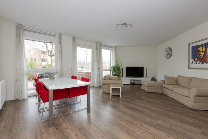 Appartement te huur: Duiker 39, Huizen