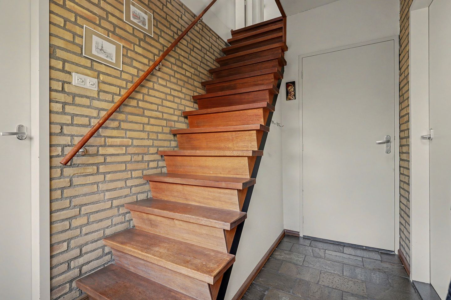 Foto 10 van Iepenlaan 1