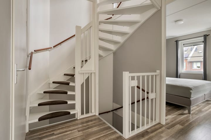 Tussenwoning te koop: Kloofbeitel 32, Best