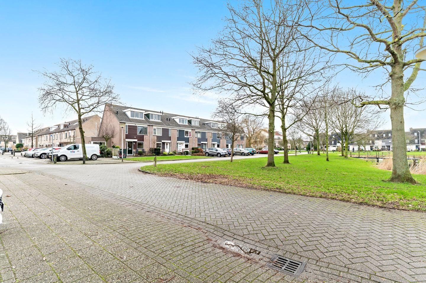 Photo 3 of Zegge 14