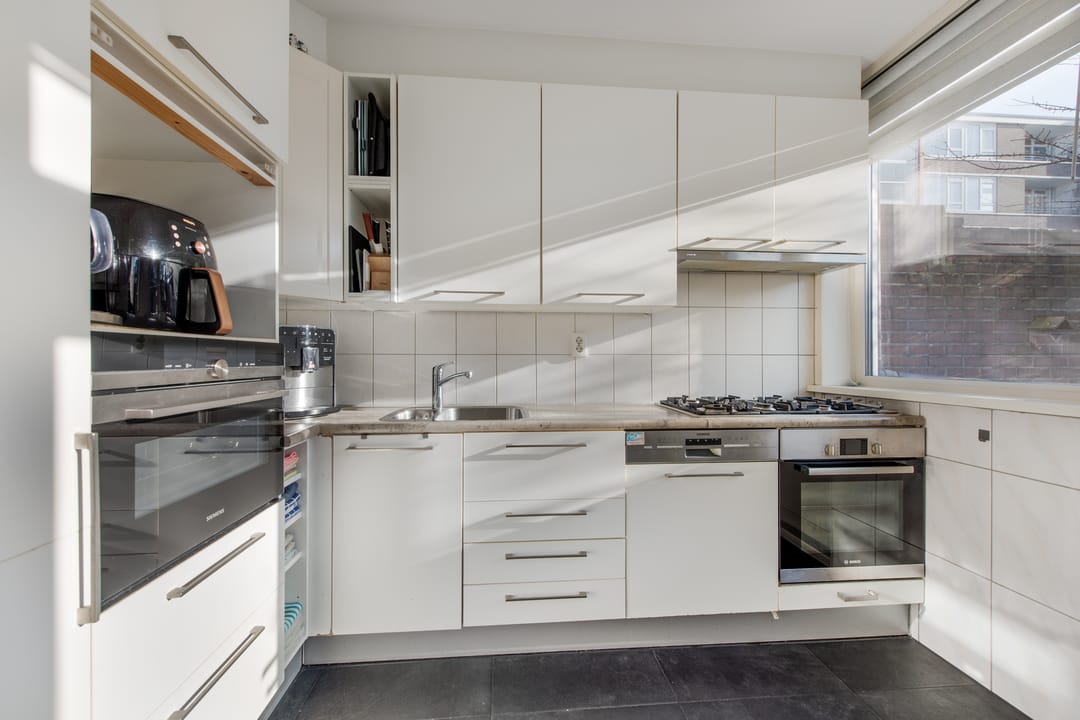 Photo 11 of Van Deventerstraat 16