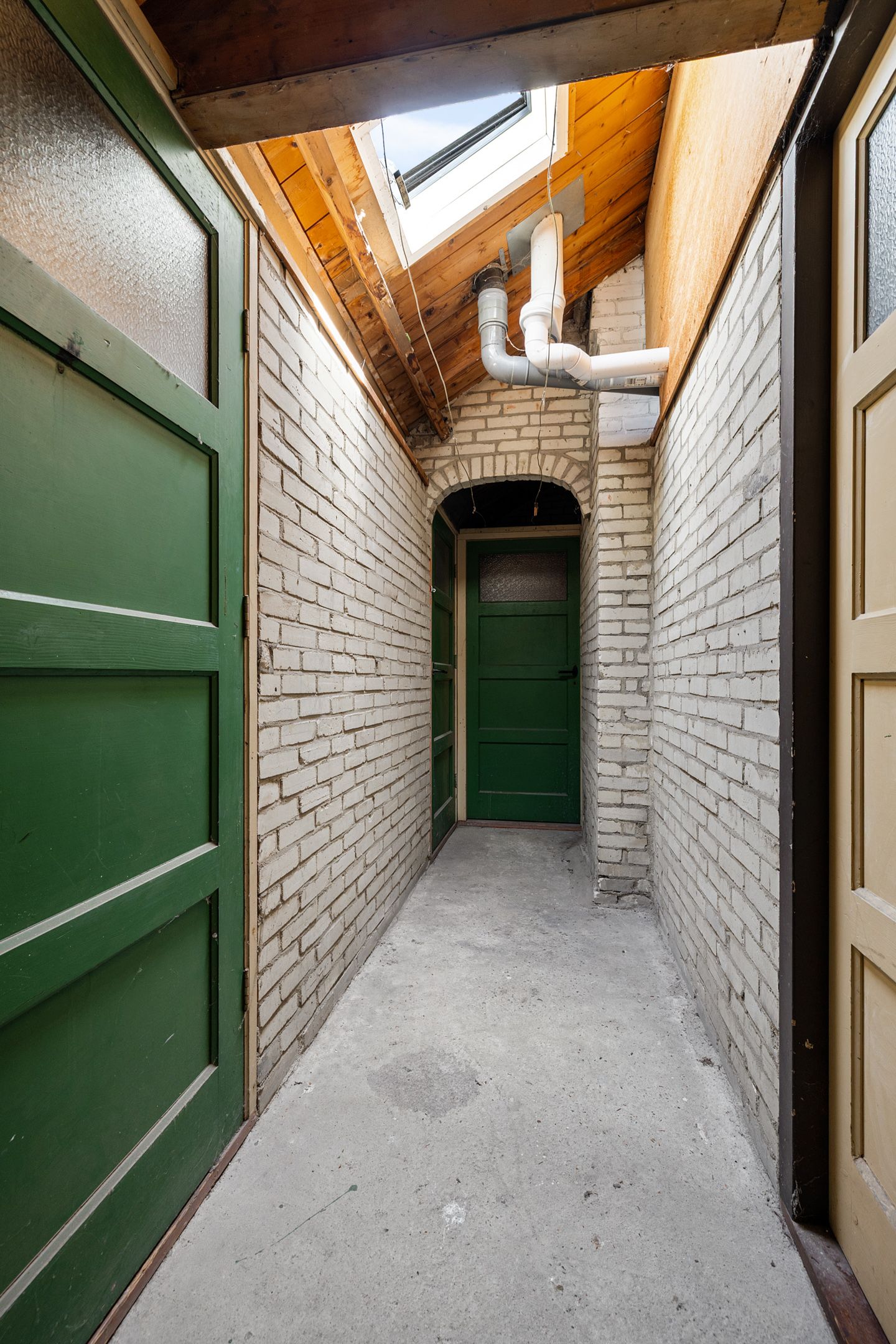 Photo 33 of Van Heemskerckstraat 53-B