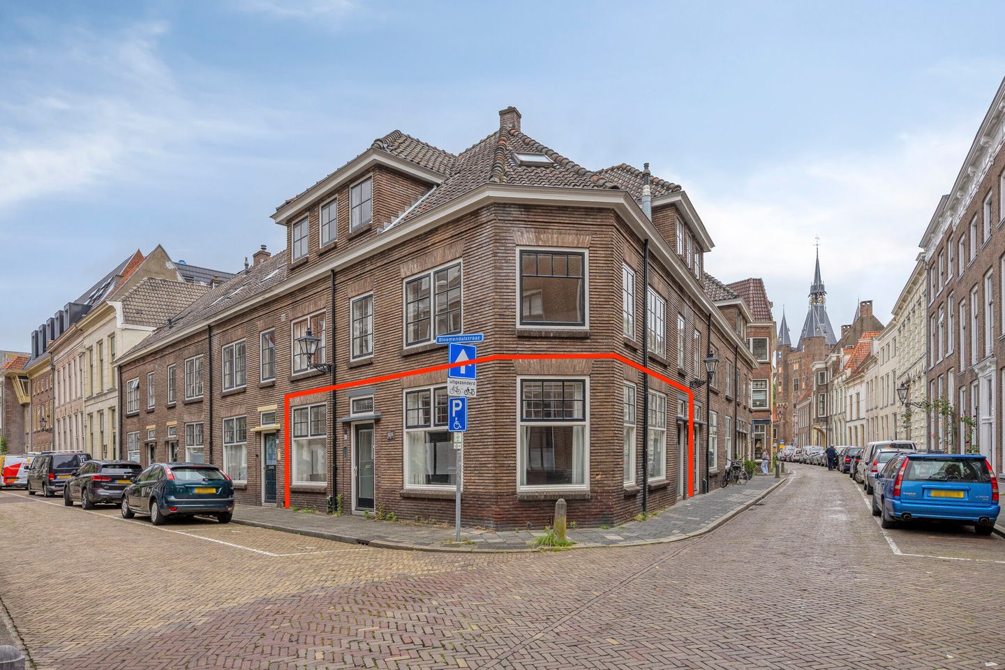 Foto 1 van Bloemendalstraat 19