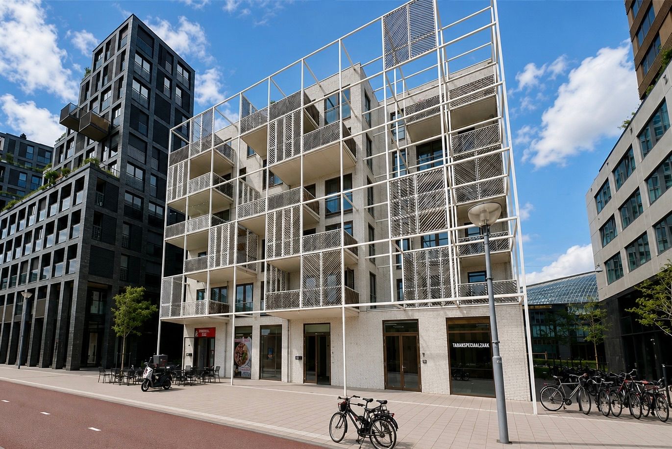 Bekijk foto 1 van Arlandaweg 37