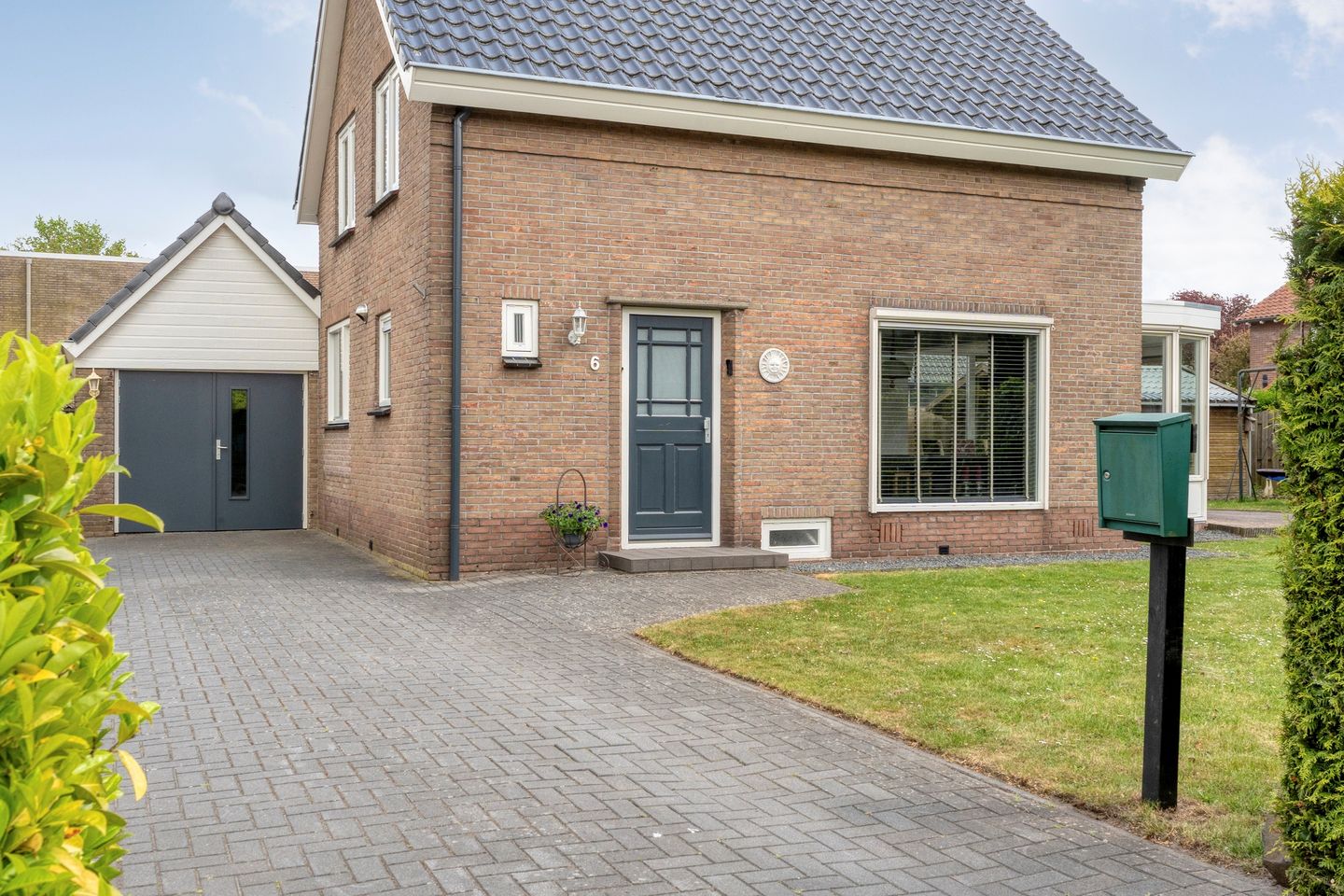 Photo 10 of Weth.Zonnenbergstraat 6