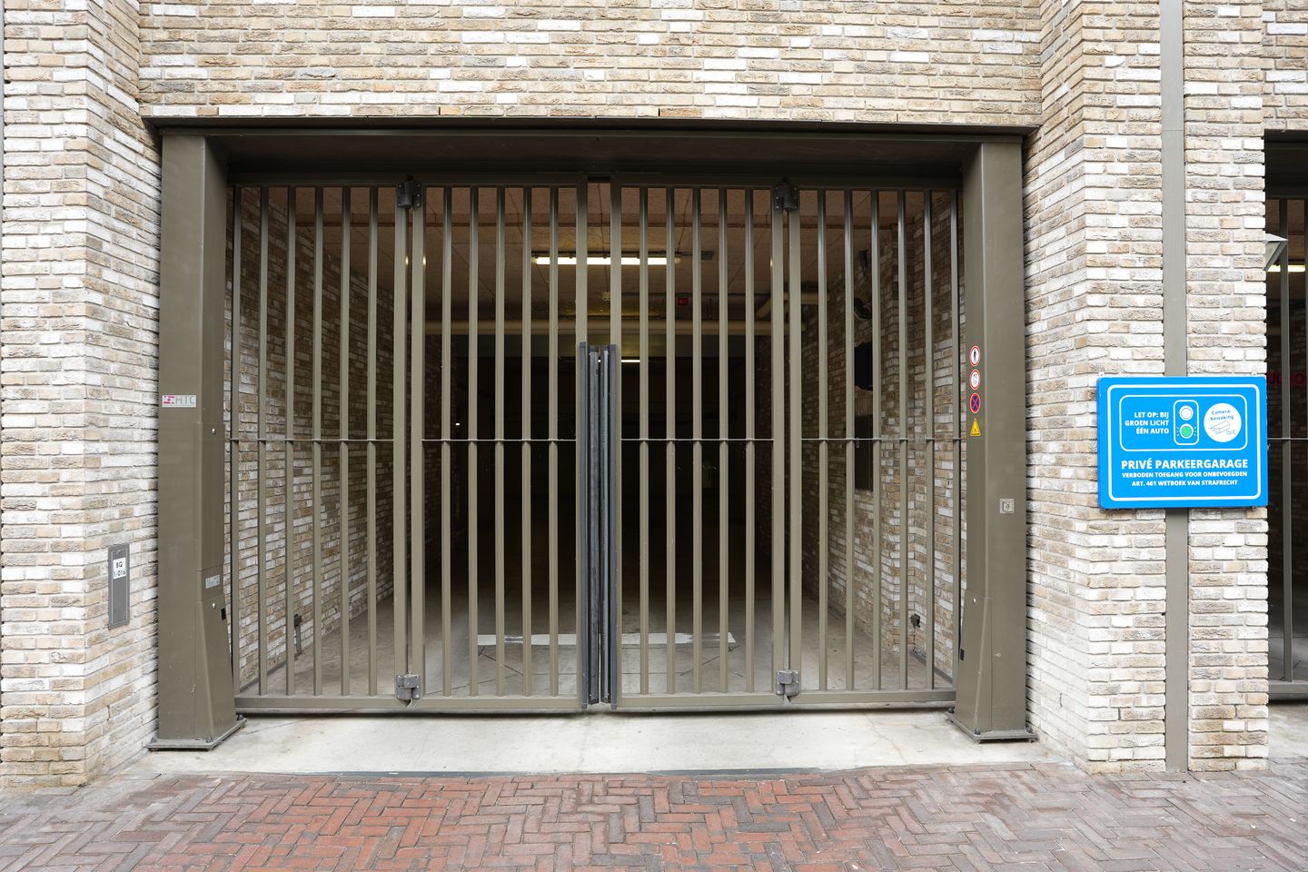 Foto 44 van Dokstraat 81