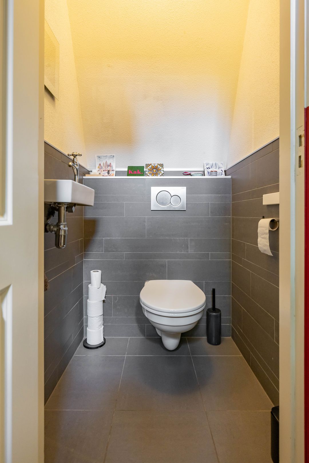 Photo 8 of Willemstraat 44