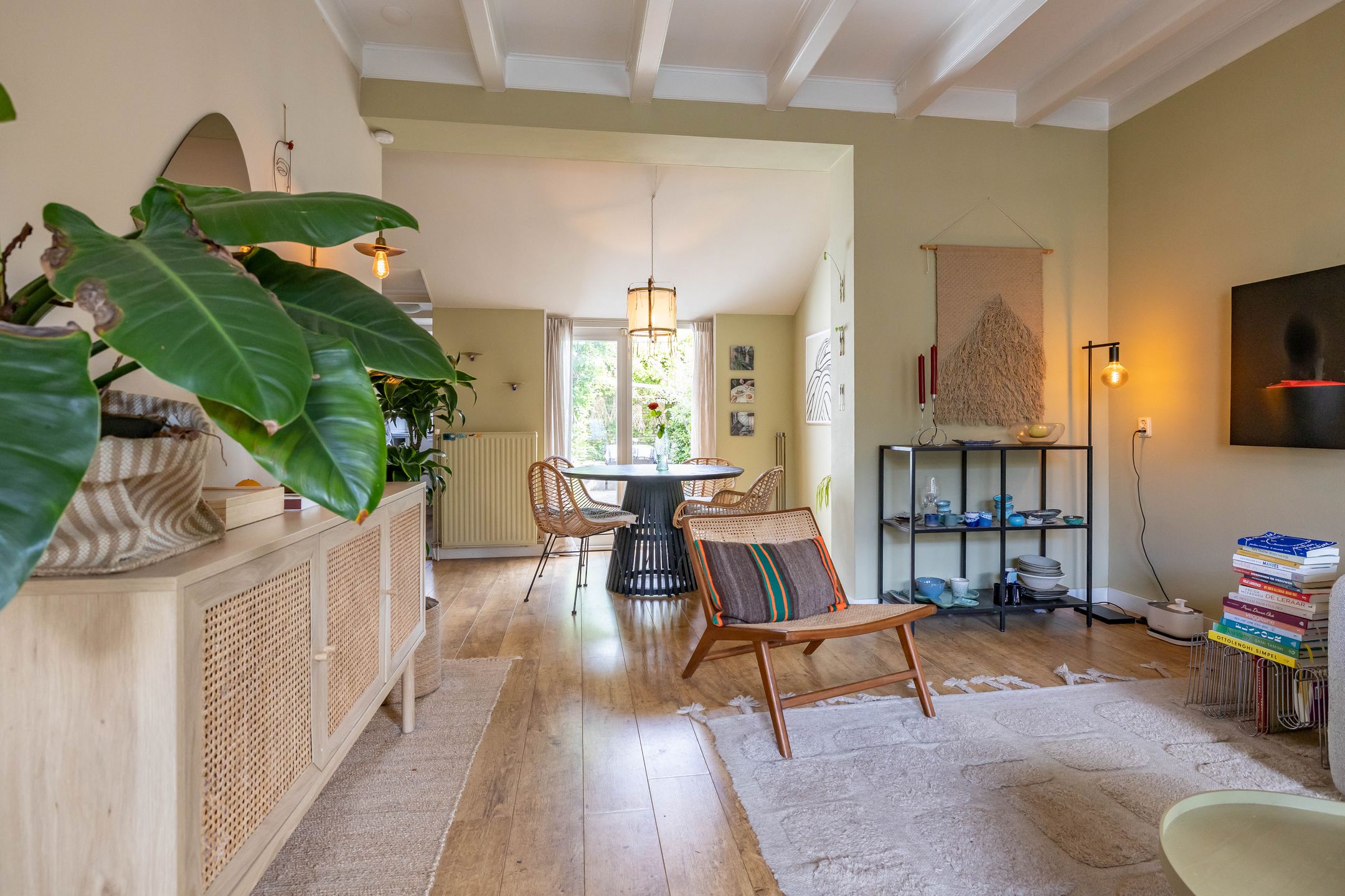 Photo 12 of Willemstraat 44