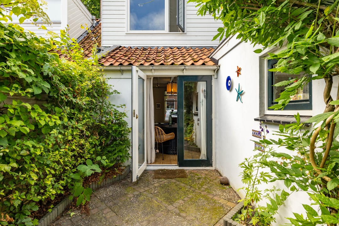 Photo 22 of Willemstraat 44