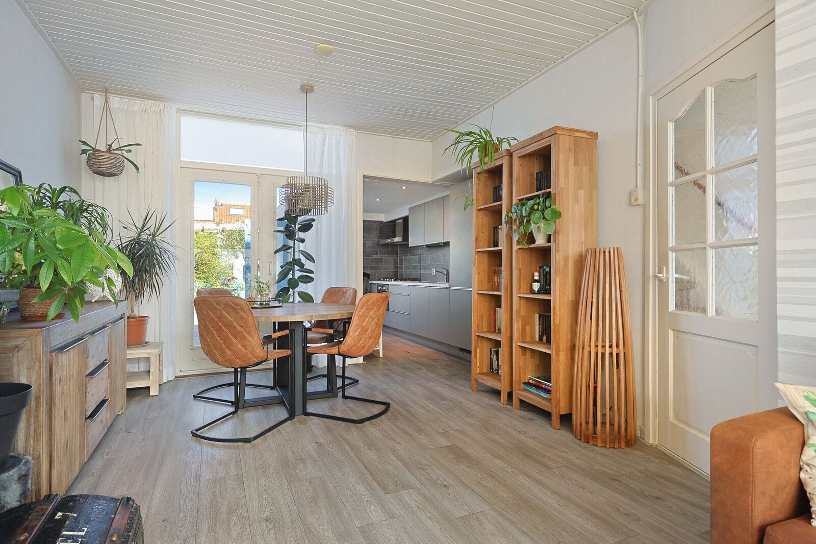 Photo 9 of Goudsbloemstraat 32