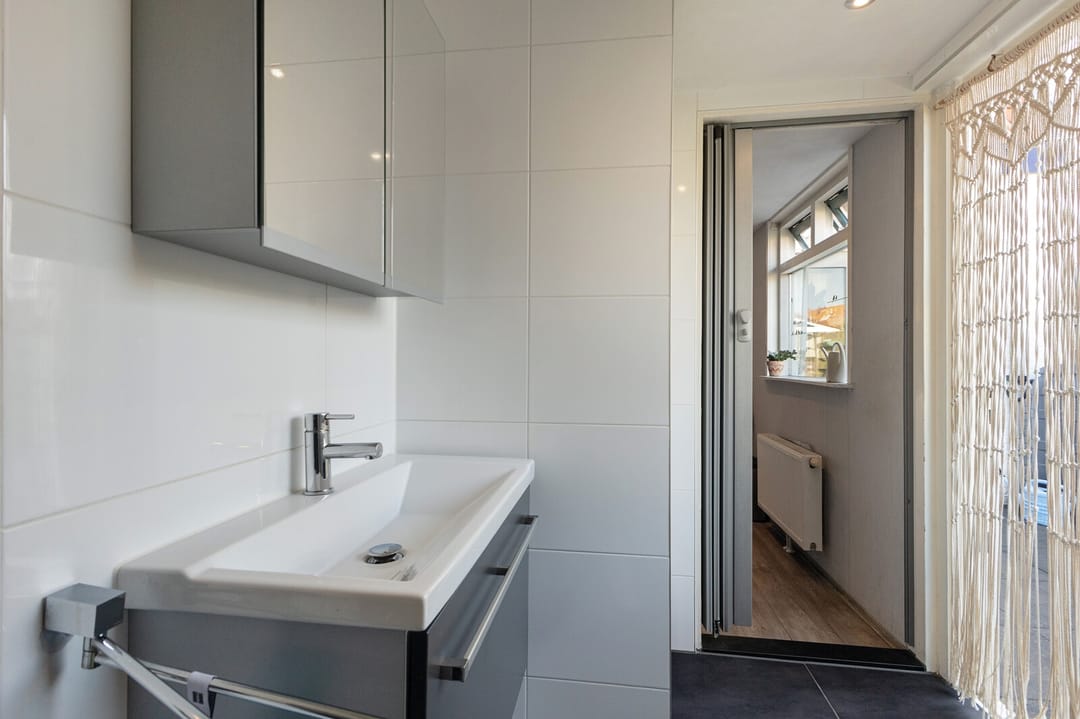 Photo 22 of Goudsbloemstraat 32