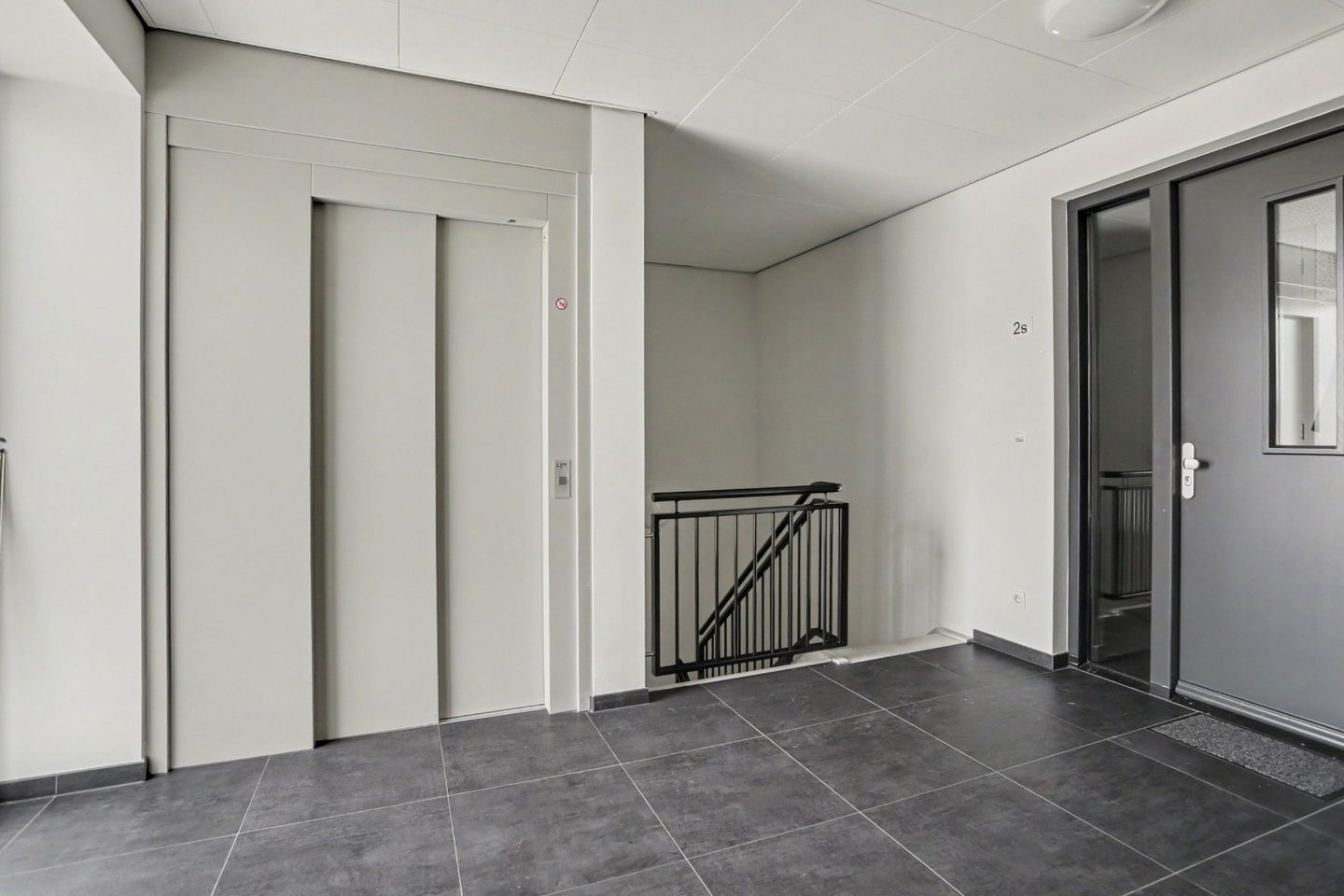Foto 5 van Maria Reginastraat 2-P