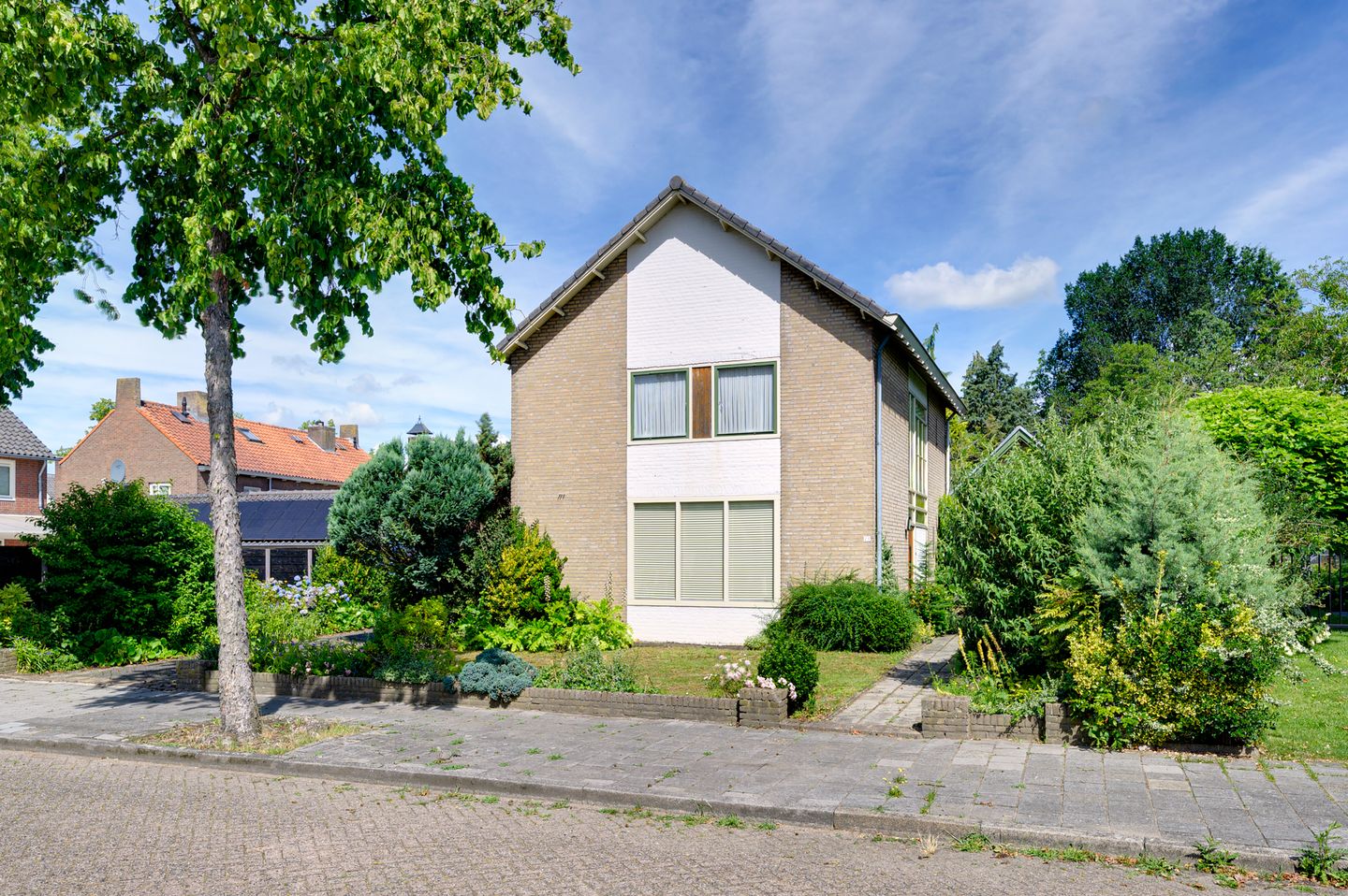 Photo 50 of Meester Michelsstraat 23